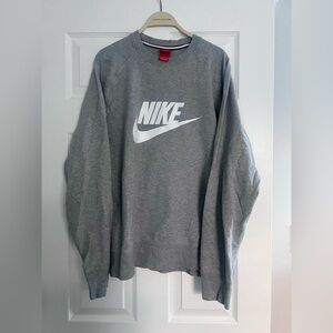 Men’s Nike Gray Crewneck Sweatshirt